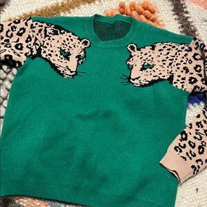 SHEIN Green Sweater with Leopard Design